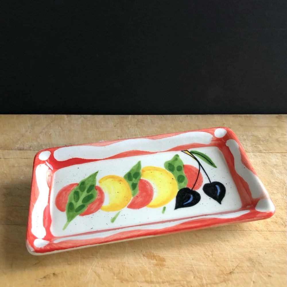Crate & Barrel Debby Segura Vintage Small Fruit Appetizer Dessert Plate - Italy